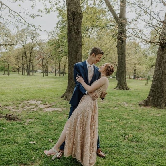 Pink prom/homecoming dress! - Picture 1 of 3